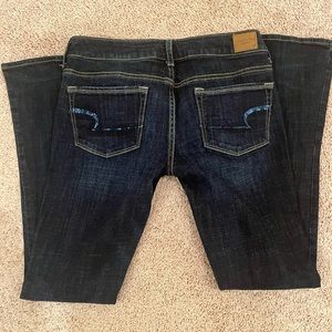 American Eagle AE skinny kick jeans